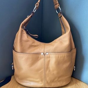 Tignanello soft smooth leather tan bag in great condition!